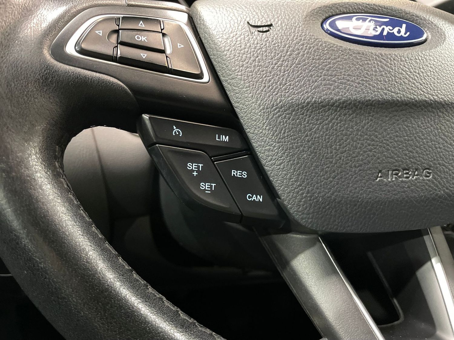 Fahrzeugabbildung Ford Focus #Tempomat#Bi-Xenon#Navi