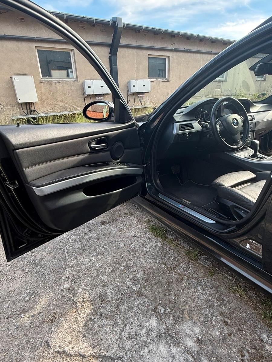 BMW 320 2008 — photo 10