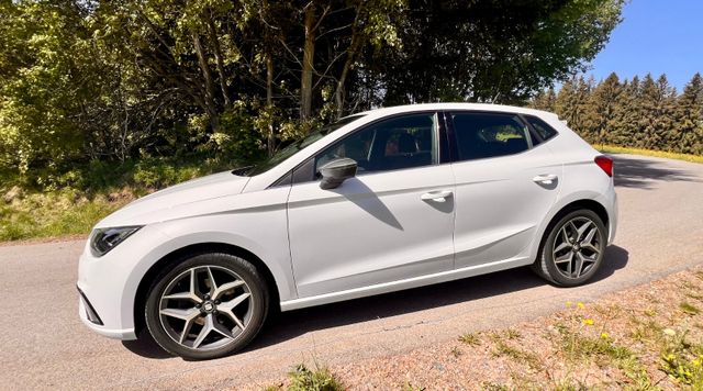 SEAT Ibiza 1.0 TSI 81kW XCELLENCE BEATS XCELLENCE...
