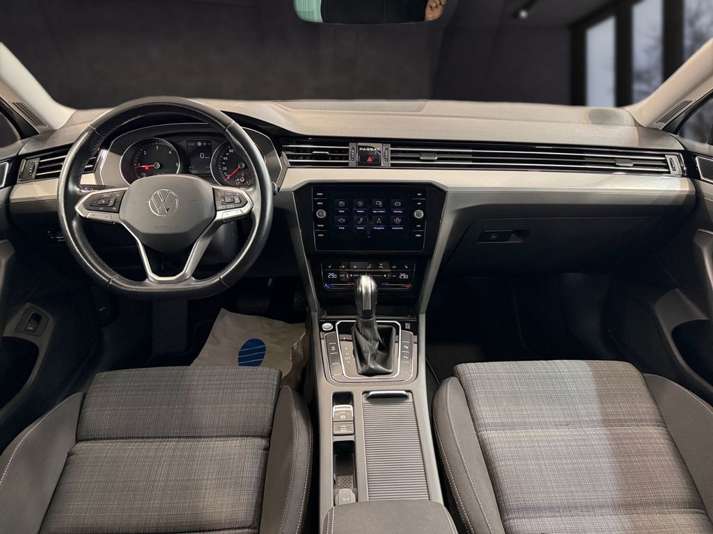 VW Passat Variant - Bild 10