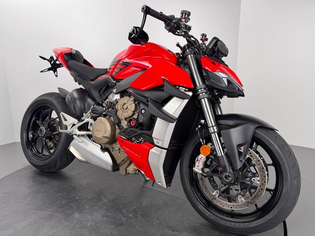 Ducati STREETFIGHTER V4 *TOP-ZUSTAND *SERVICE NEU