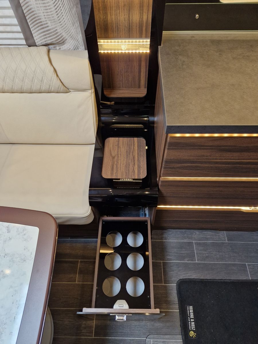 Fahrzeugabbildung Tabbert Cellini 655 DF 2.5