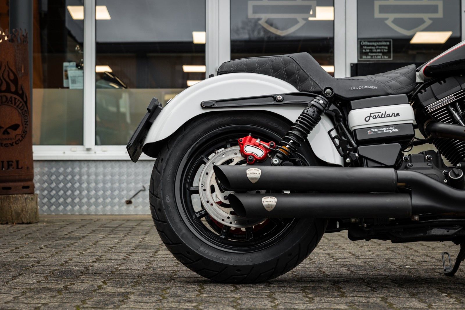 Fahrzeugabbildung Harley-Davidson FXDLS DYNA LOW RIDER S 110cui  - CLUBSTYLE -