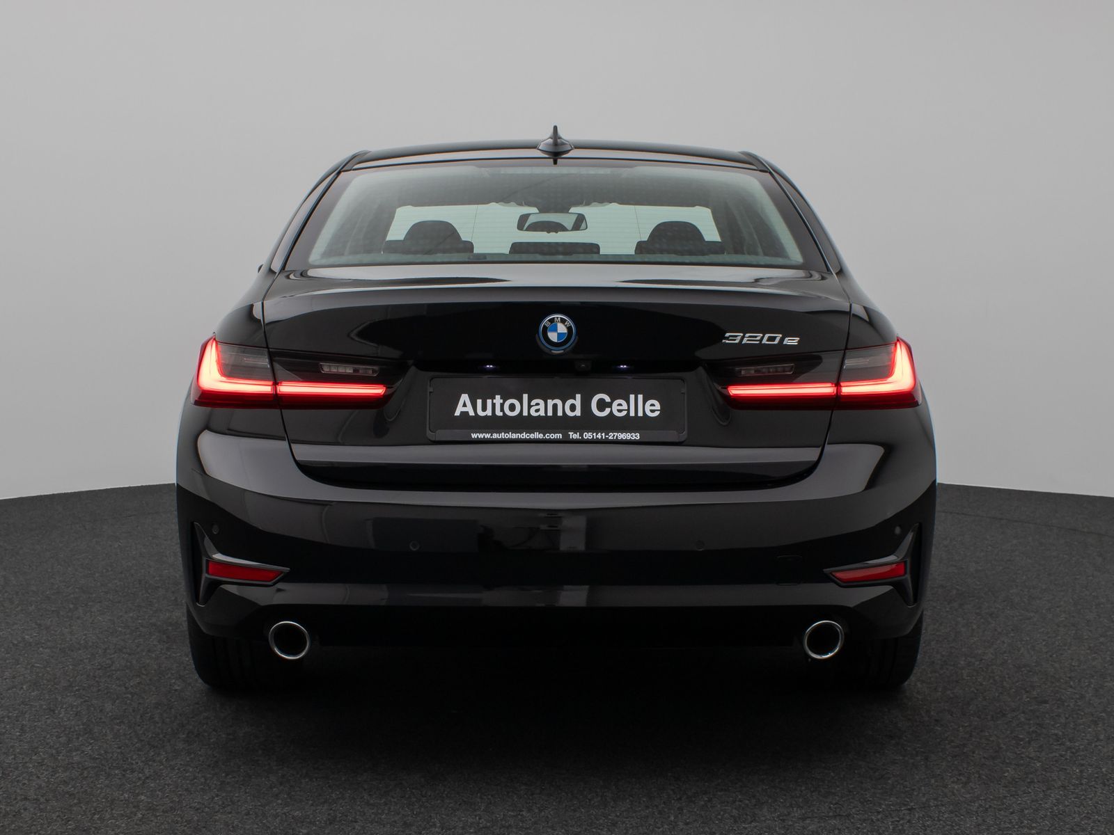 Fahrzeugabbildung BMW 320e Kamera DAB HiFi Lenkradheizung Alarm Parkas