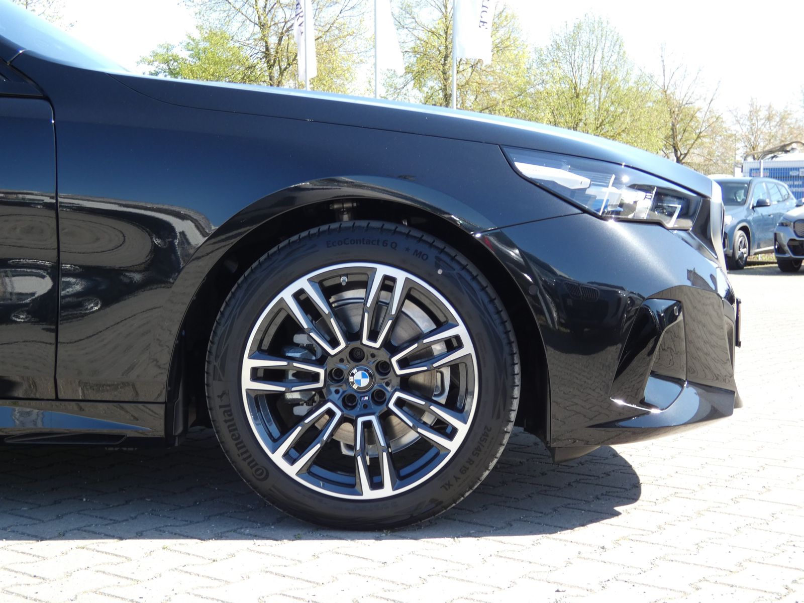 BMW 520d Limousine M Sportpaket foto 15