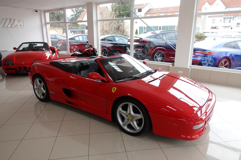 Ferrari F355