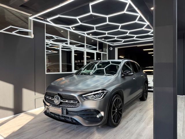 MERCEDES-BENZ Mercedes GLA 200D 150CV Premium AMG Auto