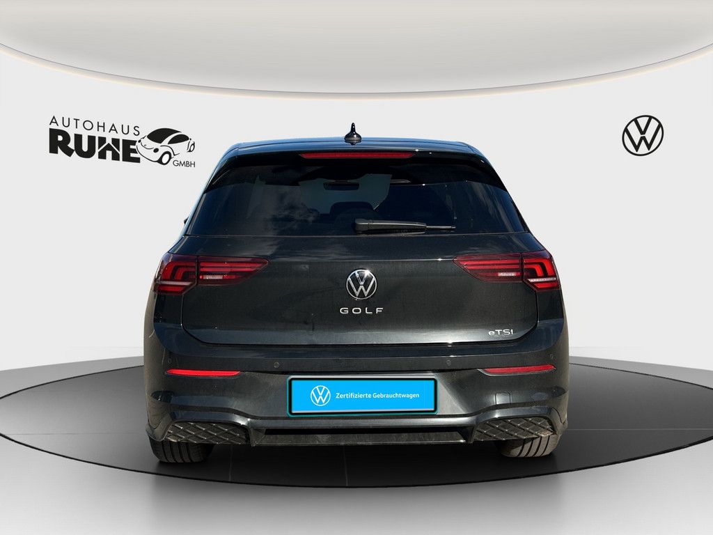 Volkswagen Golf VIII R-Line 1.5 eTSI 110 kW DSG KAMERA ACC foto 4