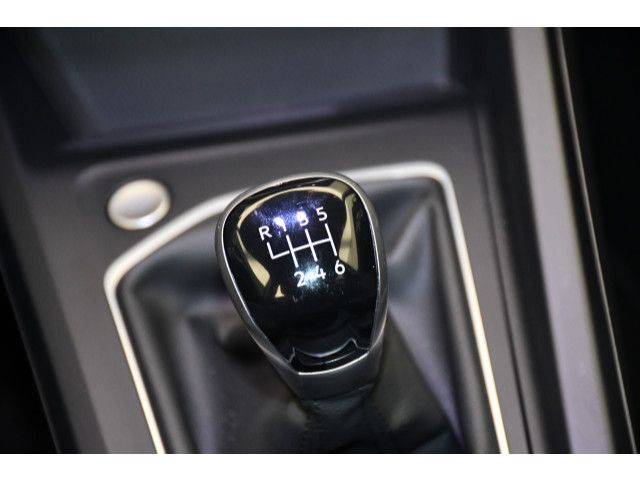 Volkswagen Golf - Bild 6
