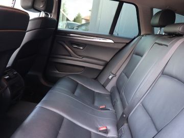 BMW 520 - 12