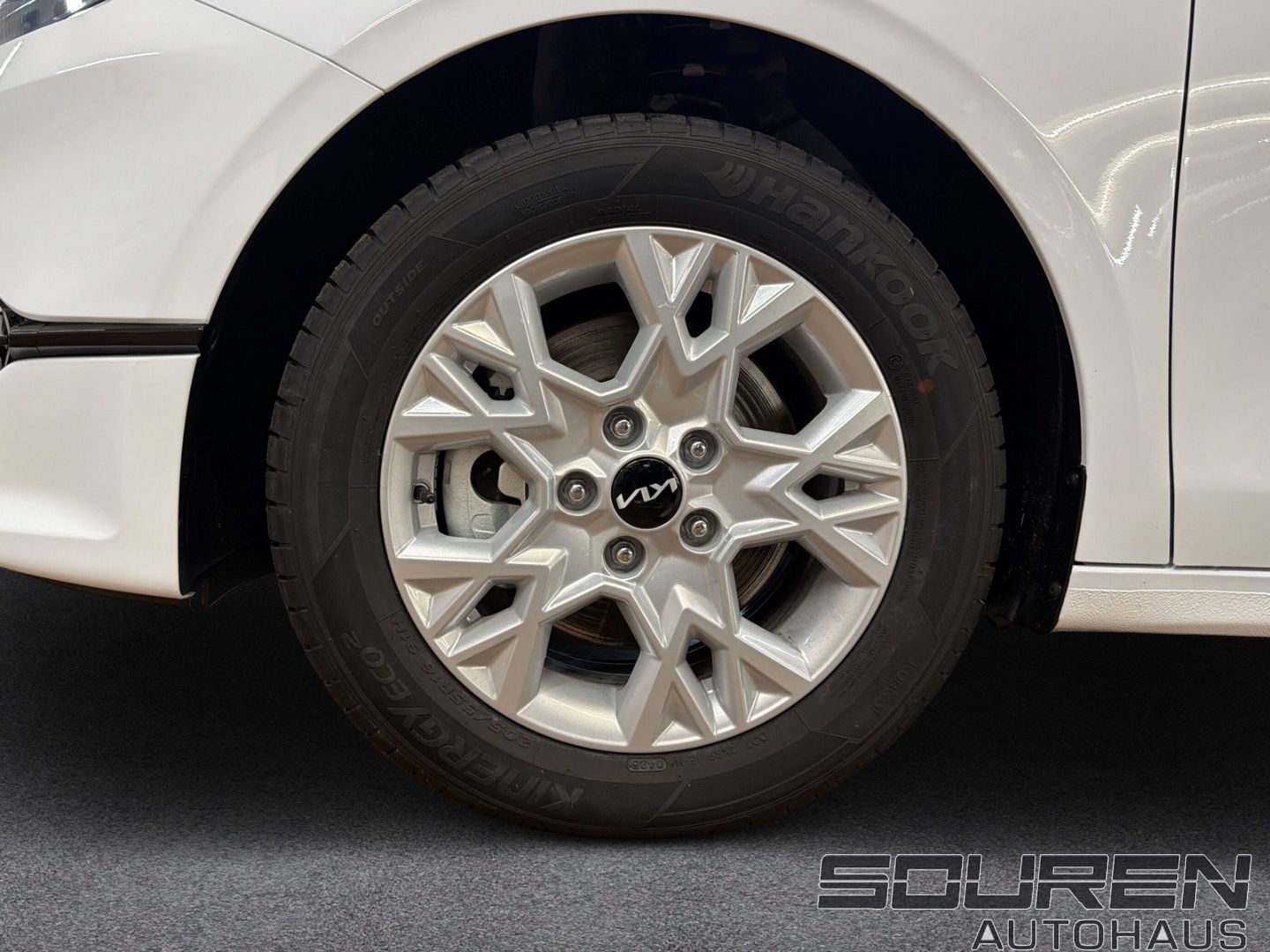 Fahrzeugabbildung Kia Ceed_sw 1.5 T-GDI Ultimate Edition NAVI+KEYLESS+