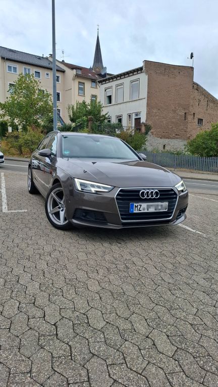 Image of Audi A4