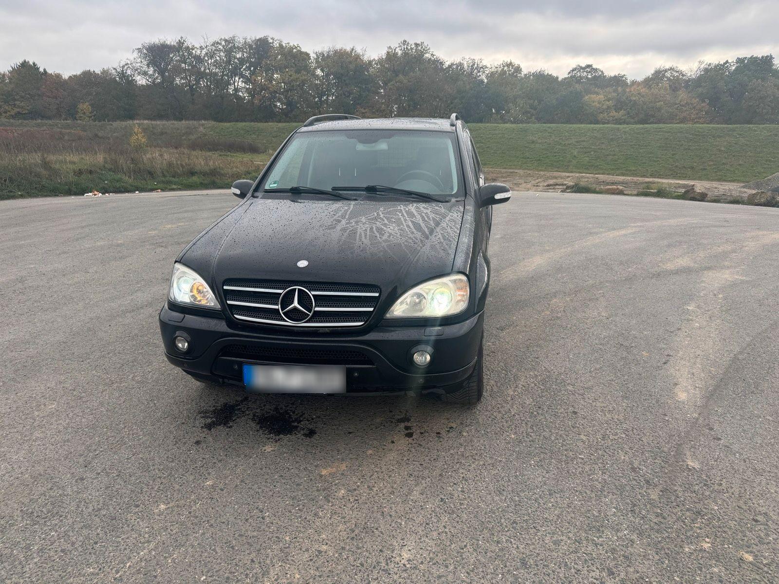 Mercedes-Benz ML 270