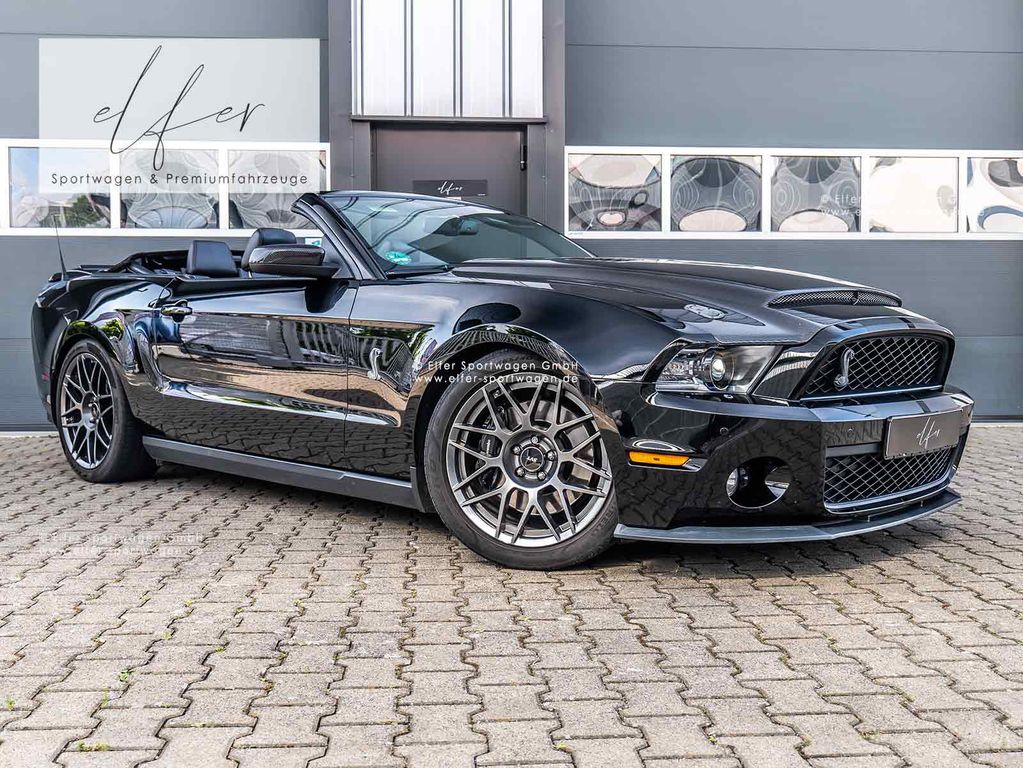 Ford GT
