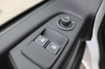 Renault Trafic Combi L2H1 Expression*8-Sitzer*