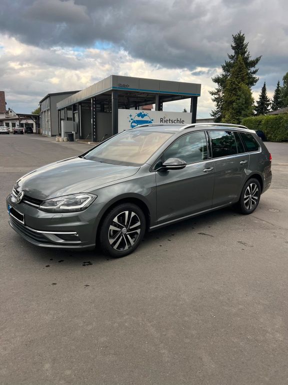 Image of Volkswagen Golf