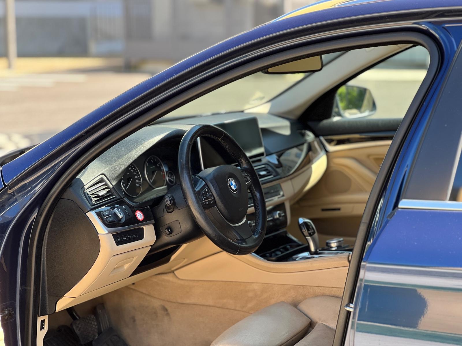 BMW 525 2012 — photo 17