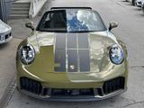 Porsche 911 992.2 Spirit 70 Sondermodell - Porsche: Grün, 911