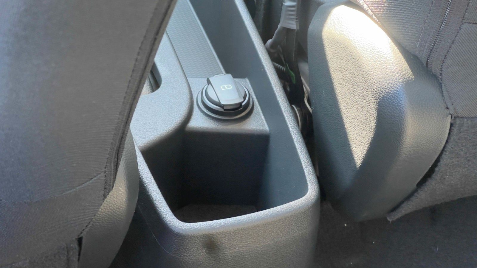 Fahrzeugabbildung Hyundai i10 1.0 Trend *Klima*Navi*CarPlay*PDC*RFKamera*