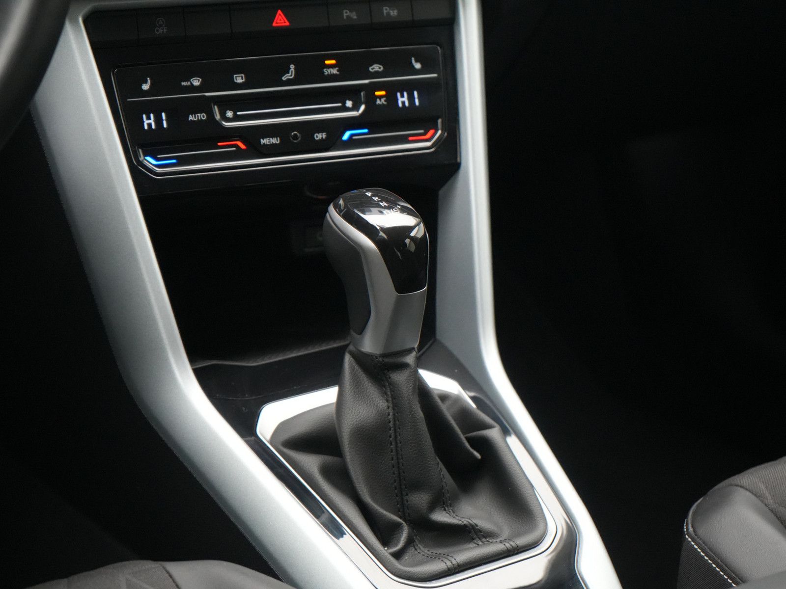 Volkswagen T-Roc - Bild 11