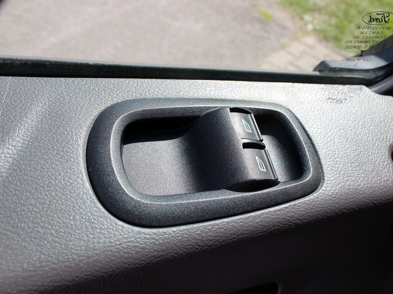 Fahrzeugabbildung Ford Transit 350 L2 Einzelkabine Trend 2,0 TDCi DPF