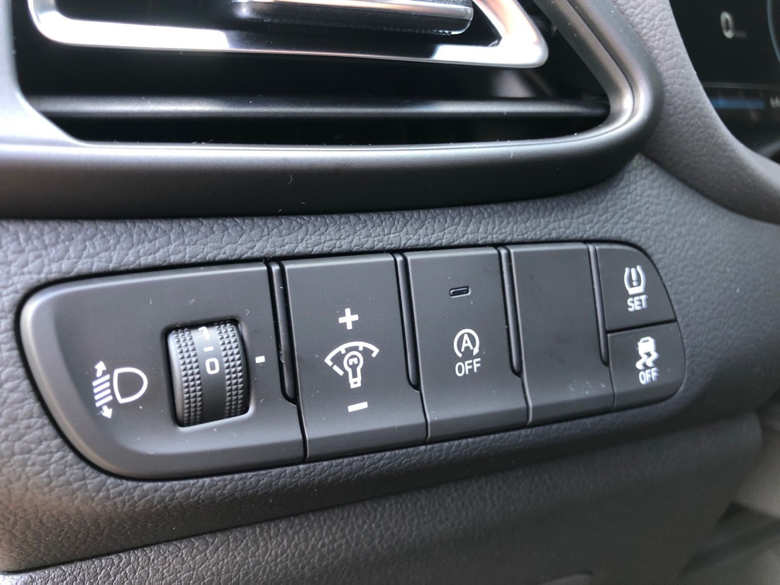 Fahrzeugabbildung Hyundai i30 1.0 T-GDI Advantage Navi LED