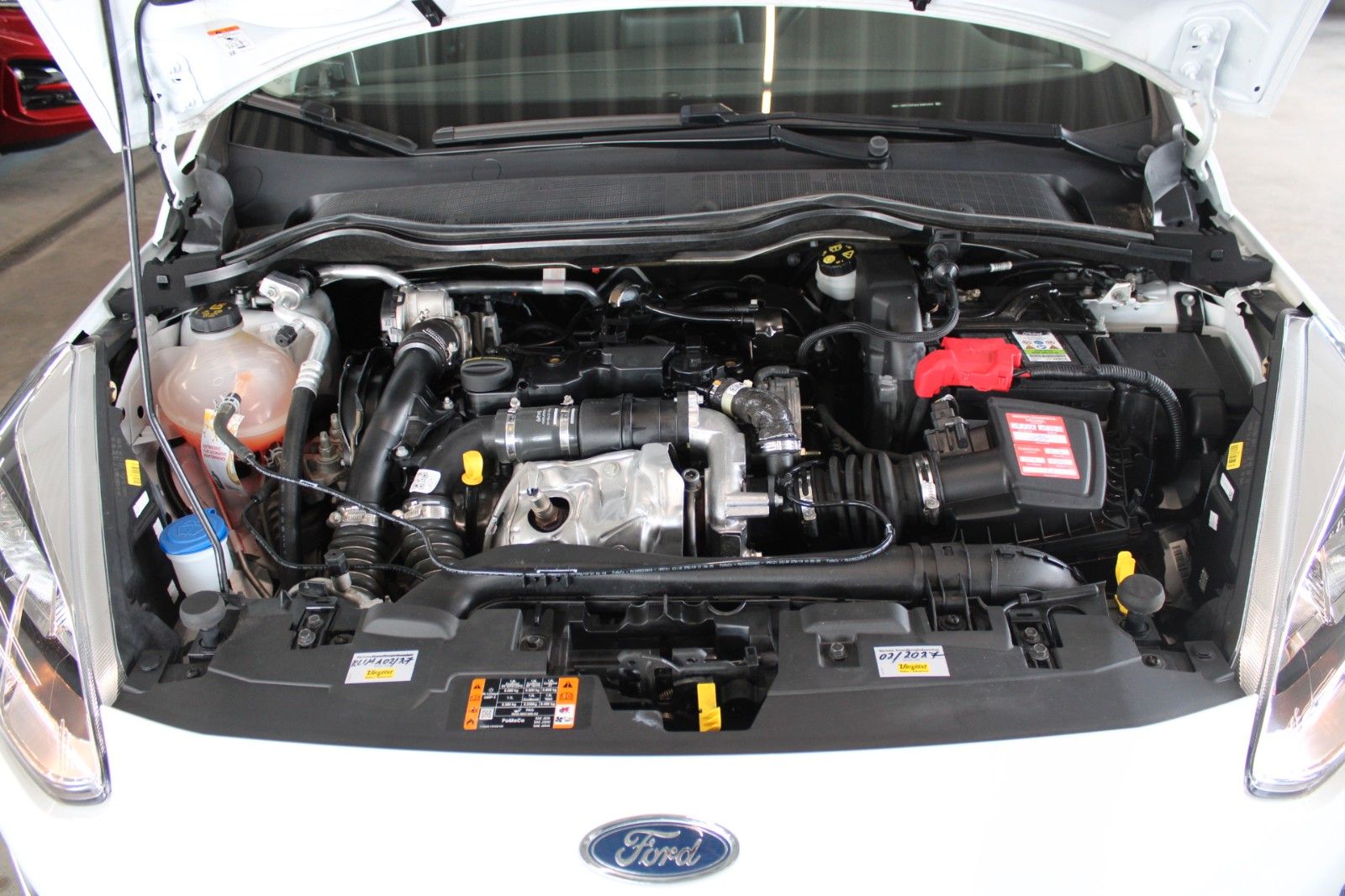 Fahrzeugabbildung Ford Fiesta 1,5 TDCi Cool & Connect 5-trg NAVI LED