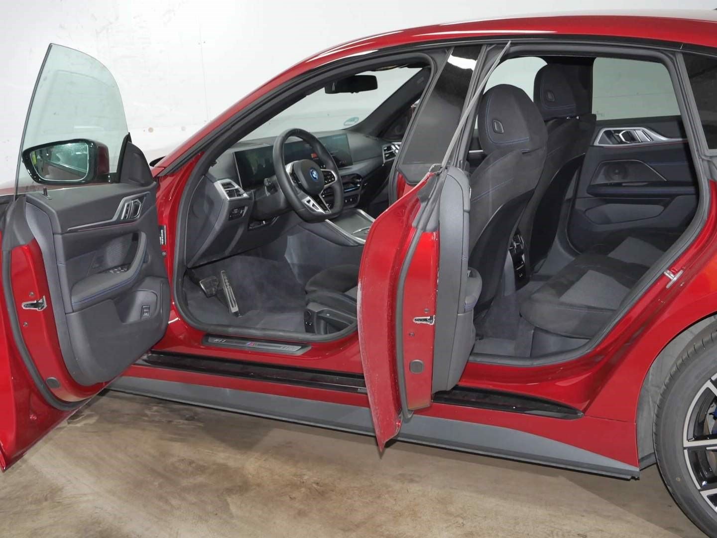 BMW i4 - Bild 10