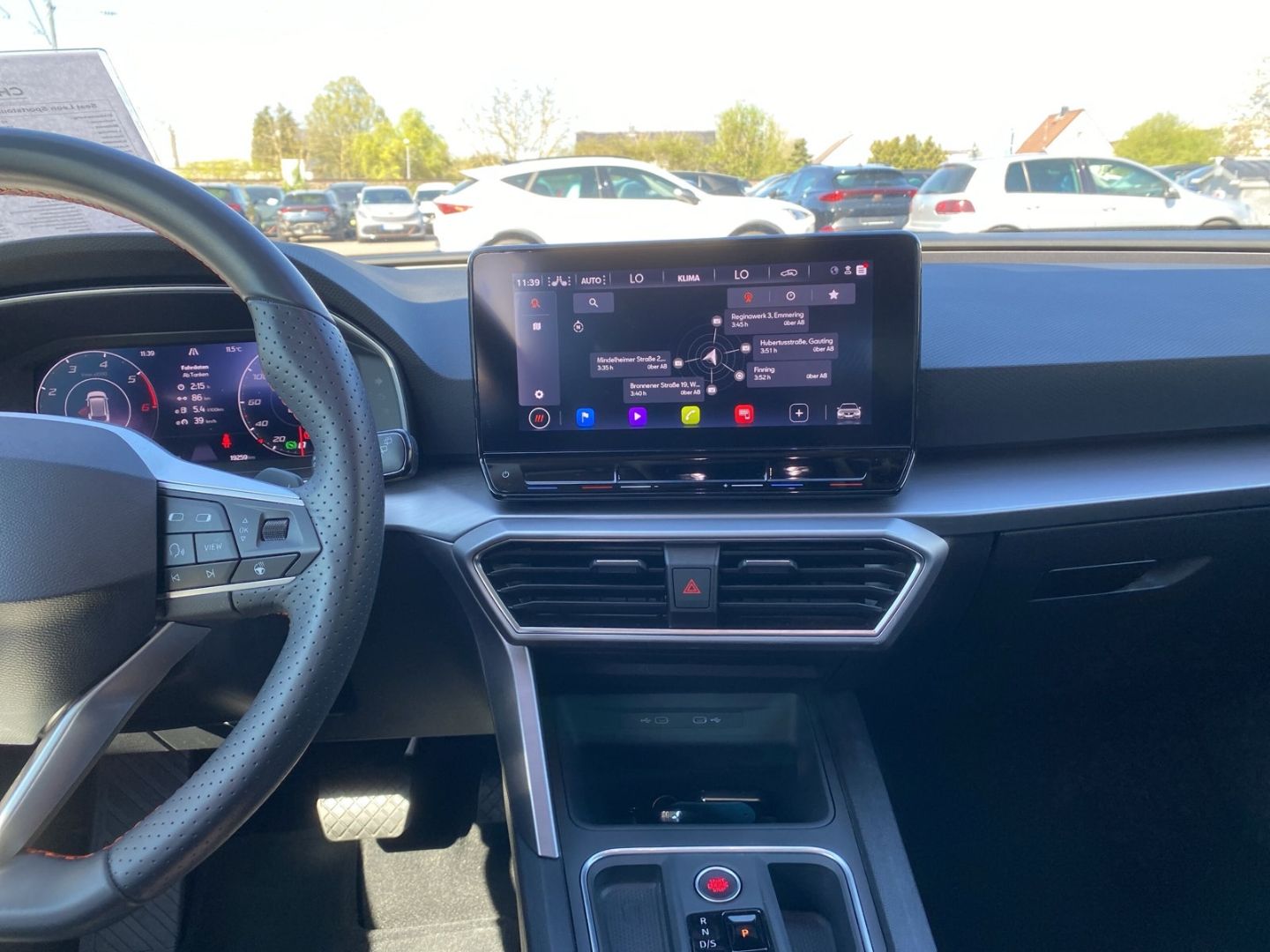 Fahrzeugabbildung SEAT Leon Sportstourer FR 2.0 TDI EU6d Navi Digitales