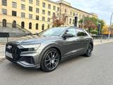 Audi SQ8 Exclusiv - Audi SQ8 Gebrauchtwagen in Berlin