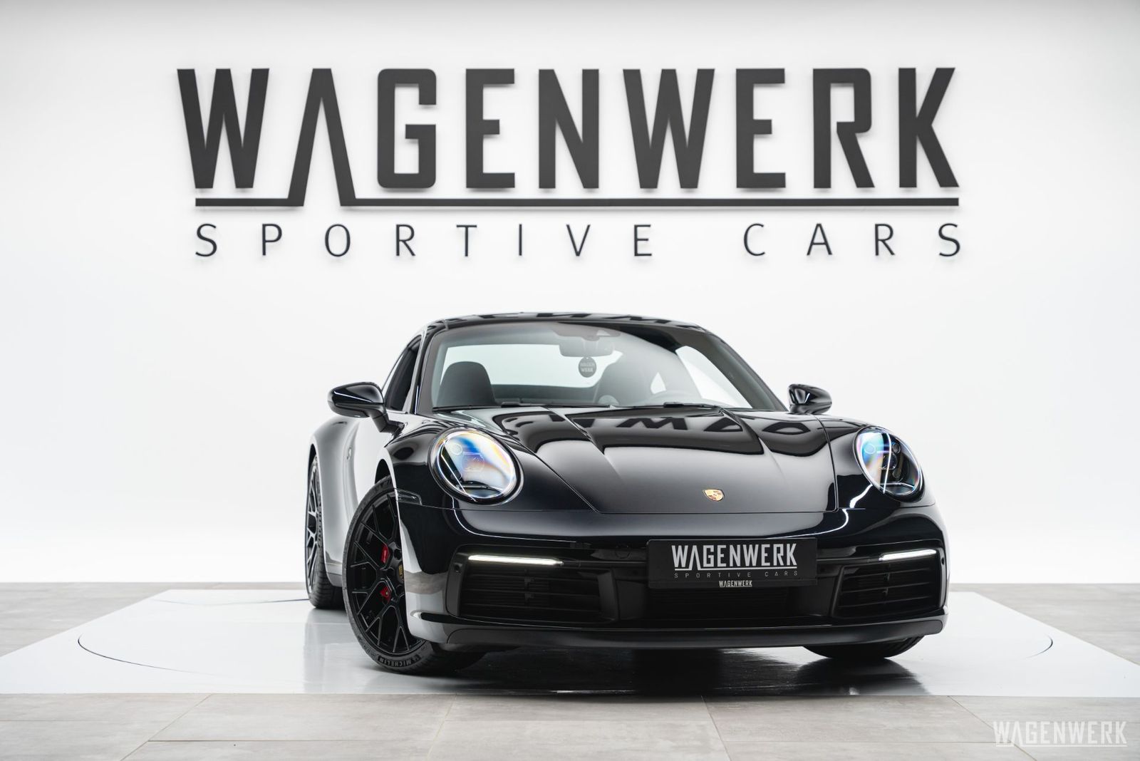 PORSCHE 992 Carrera 4S Coupe PDK LIFTACHSE BOSE SPORT-CH