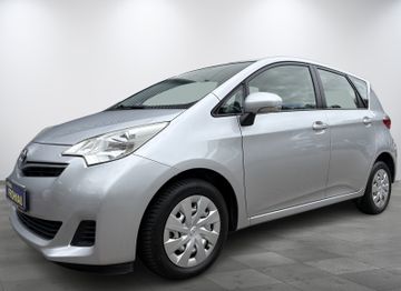 Toyota Verso-S - 1