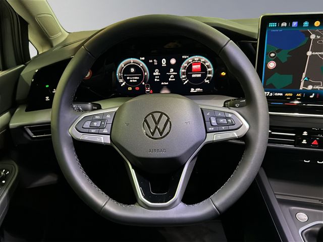 Golf VIII Life 2.0 TDI 6-Gang AHK