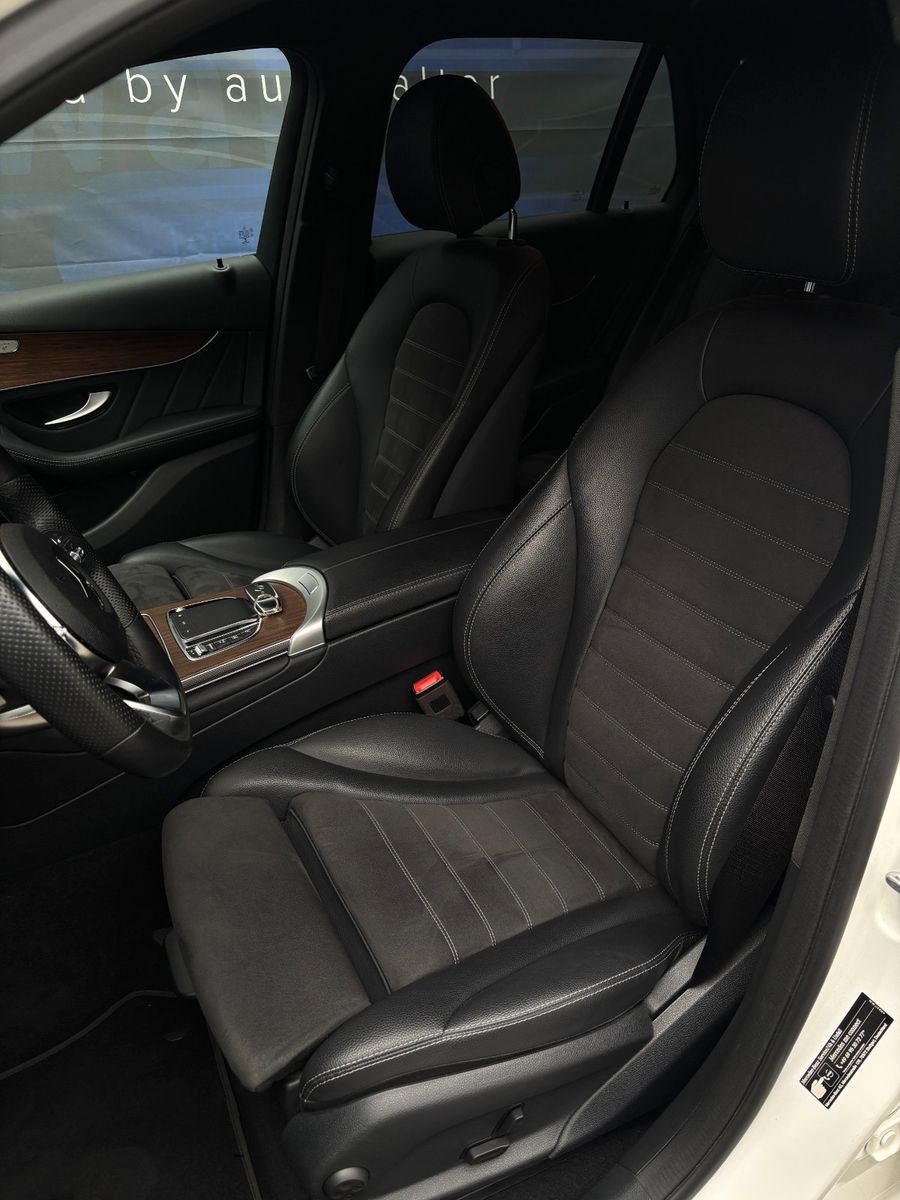 Mercedes-Benz GLC 300  4Matic AHK Schwenkbar,AMG Line foto 12