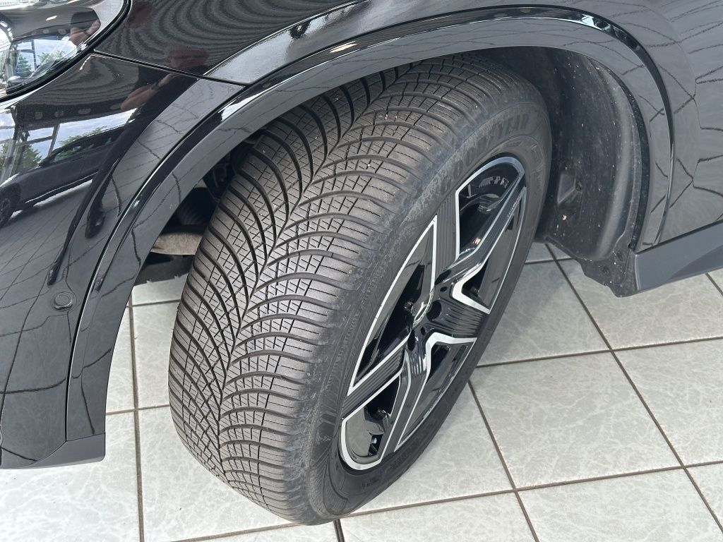 Fahrzeugabbildung Mercedes-Benz GLC 200 4MATIC AMG*Night*Navi*KeyLess*PDC*RFK