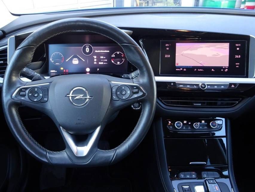 Fahrzeugabbildung Opel Grandland X 1.2 Turbo Ultimate AHK
