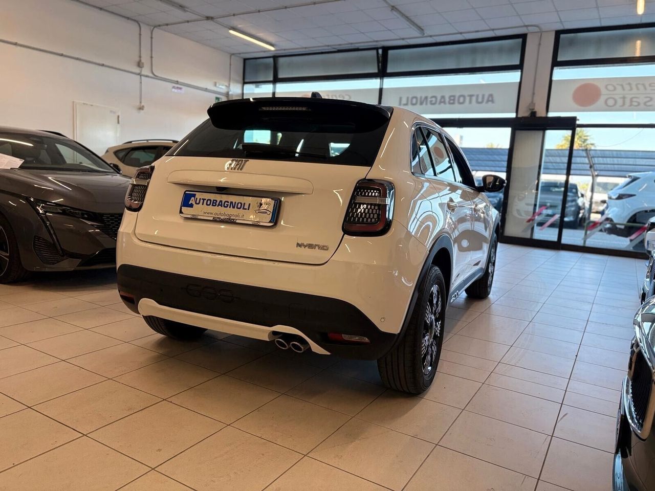 Fiat 600 POP BUSINESS Hybrid 145 CV DCT MHEV SPO imagem 3