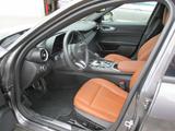 Alfa Romeo Giulia 2.2 JTDM Ti Q4 Autom., 6300km - Alfa Romeo Giulia Diesel Gebrauchtwagen