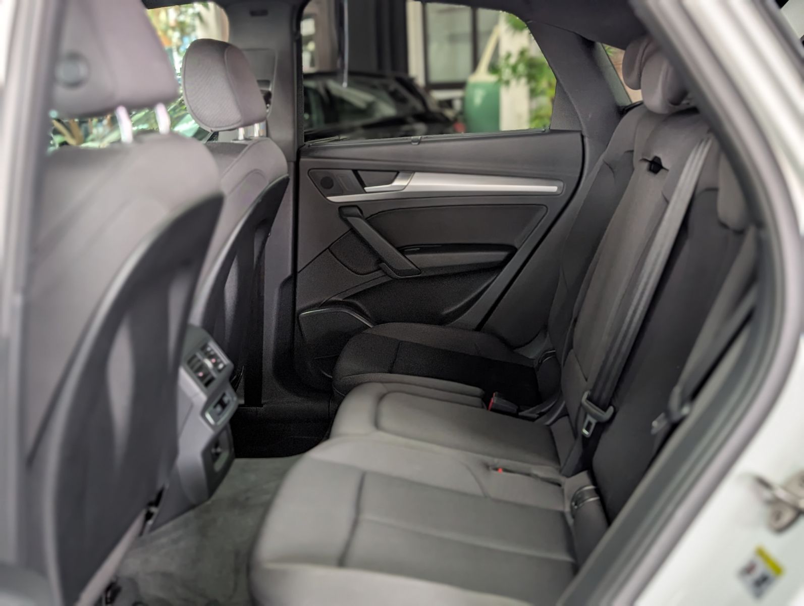 Fahrzeugabbildung Audi Q5 50 TFSIe quattro Sportback AHK MATRIX ACC APP