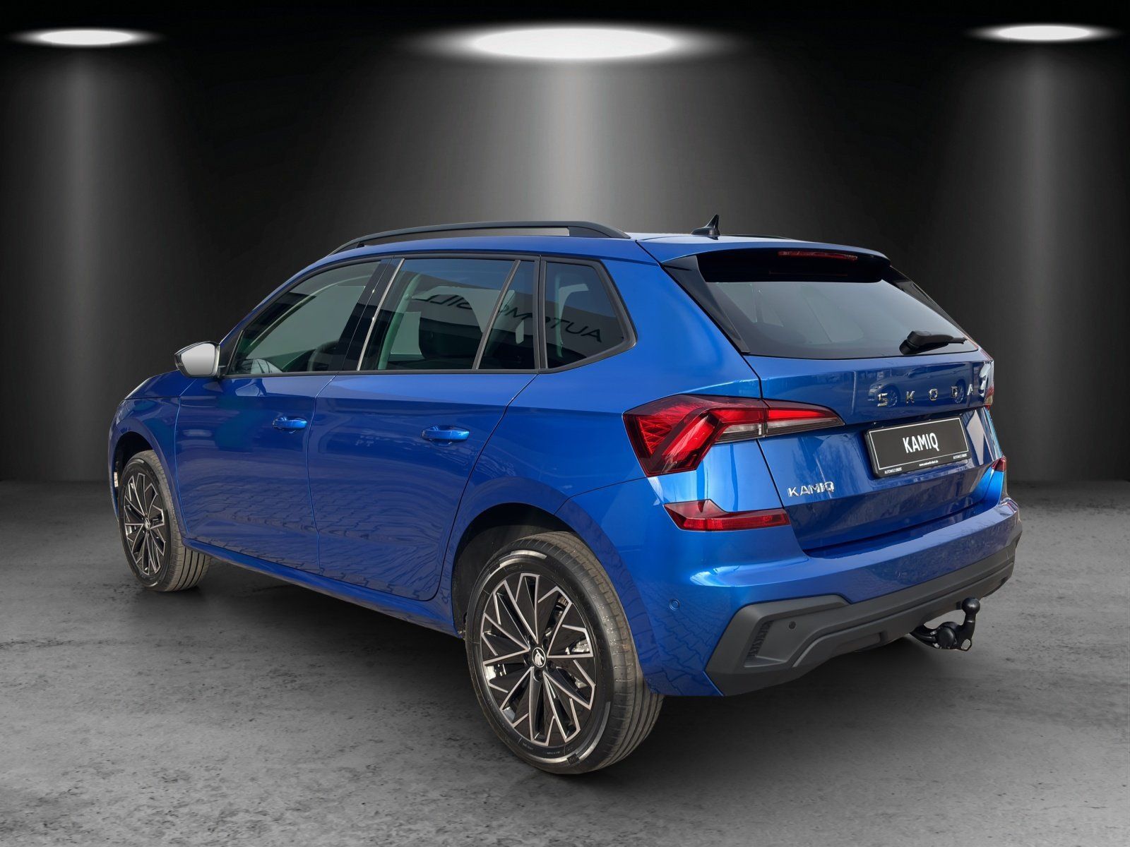 Fahrzeugabbildung SKODA Kamiq Balance DSG+AHK+ACC+BLACK+5-JAHRE GARANTIE