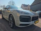 Porsche CAYENNE E-HYBRID PANO LUFT SPORT CHRONO BT - Porsche Cayenne in Gelsenkirchen