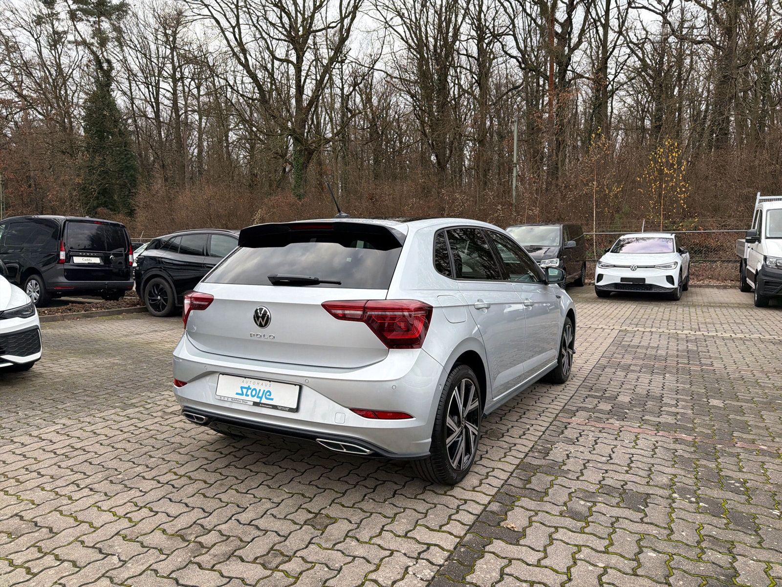Polo R-Line TSi DSG Apple CarPlay Matrix