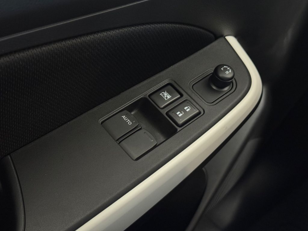 SUZUKI Swift 1.2 Dualjet Automatik SUZUKI Swift 1.2 Dualjet Automatik