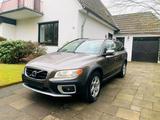 Volvo XC70 2.4 D5 AWD 2. Hand Scheckheft g... - gebrauchte Volvo XC70 aus dem Jahr 2010