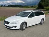 Volvo V70 D4 Linje Svart Standheiz.+AHK+ACC+Licht