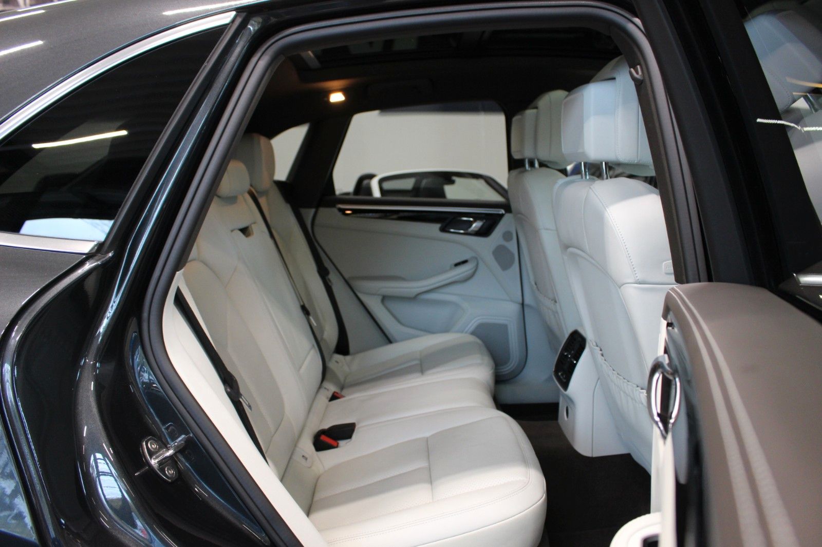 Fahrzeugabbildung Porsche Macan S *Kamera*PNRM*2.Hand