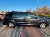 Chrysler Grand Voyager 3.6 LPG*Town&Country*Aut*TV*7Sitze - Chrysler Grand Voyager: Kleinbus