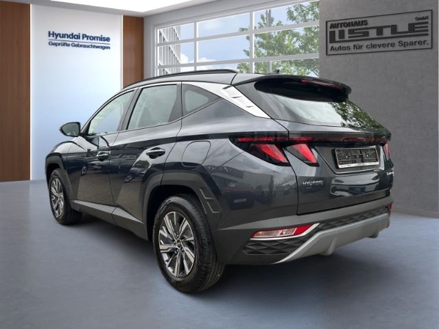 Fahrzeugabbildung Hyundai Tucson Select 2WD+LED-Paket Navi Digitales Cockp