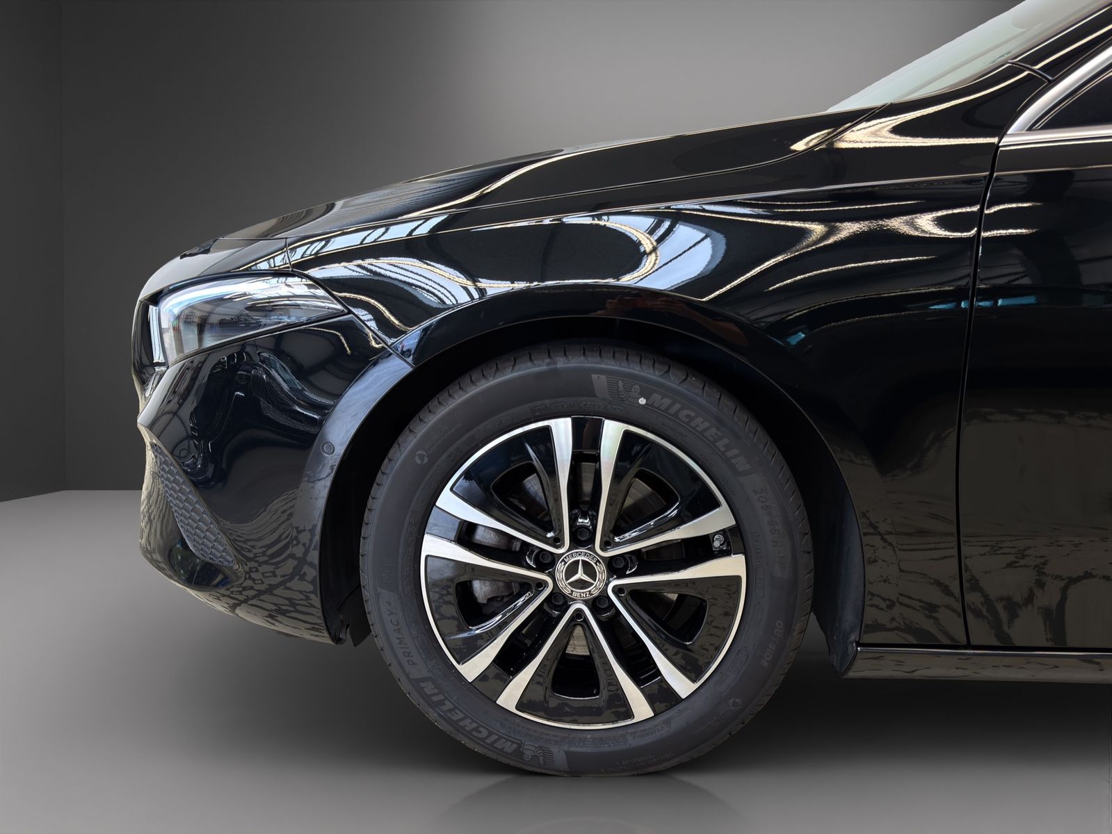 Mercedes-Benz A 180 Progressive Line Advanced LED SHZ Spurhalt foto 4