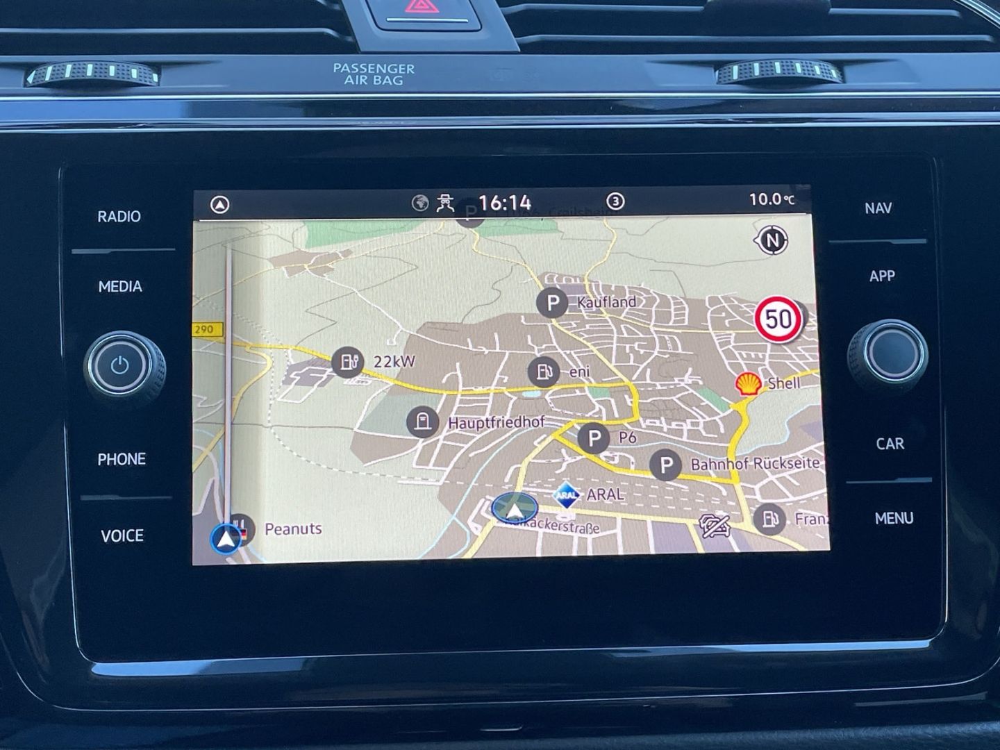 Touran 2.0TDI DSG R-Line AHK/Kamera/ACC/Navi/LED